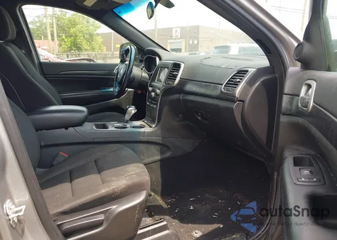 2020 Jeep Grand Cherokee Laredo from USA, damaged, VIN 1C4RJFAG2LC241483